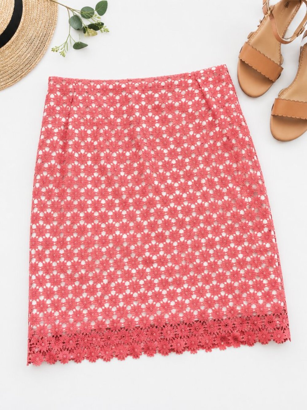 Talbots Size 8 Coral Floral Lace Pencil Skirt Crochet Scalloped Hem